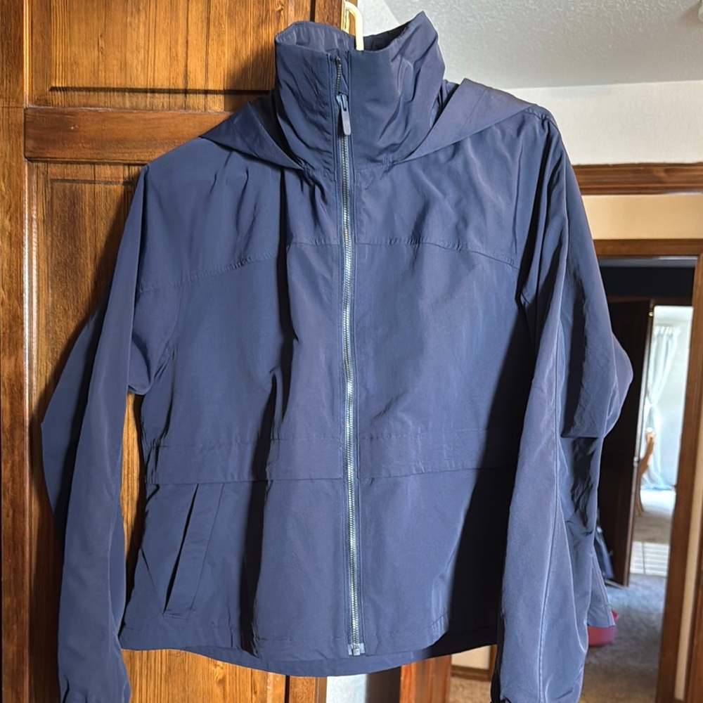 Lululemon | Women's Navy Jacket